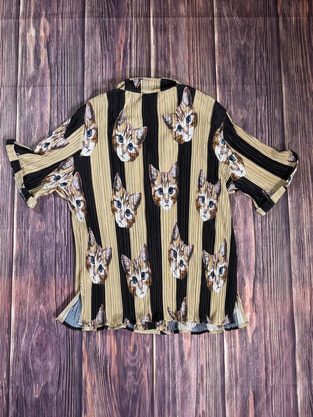 NWT Dressed in Lala The World is Yours Plissé top in the Pretty Kitty print 3XL - Picture 5 of 6